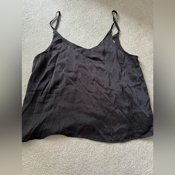 Bella Dahl Adjustable Strap V Neck Cami - Picture 1 of 5